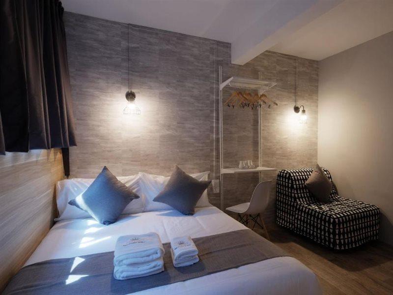 Q Loft Hotels at Bedok Singapore Buitenkant foto